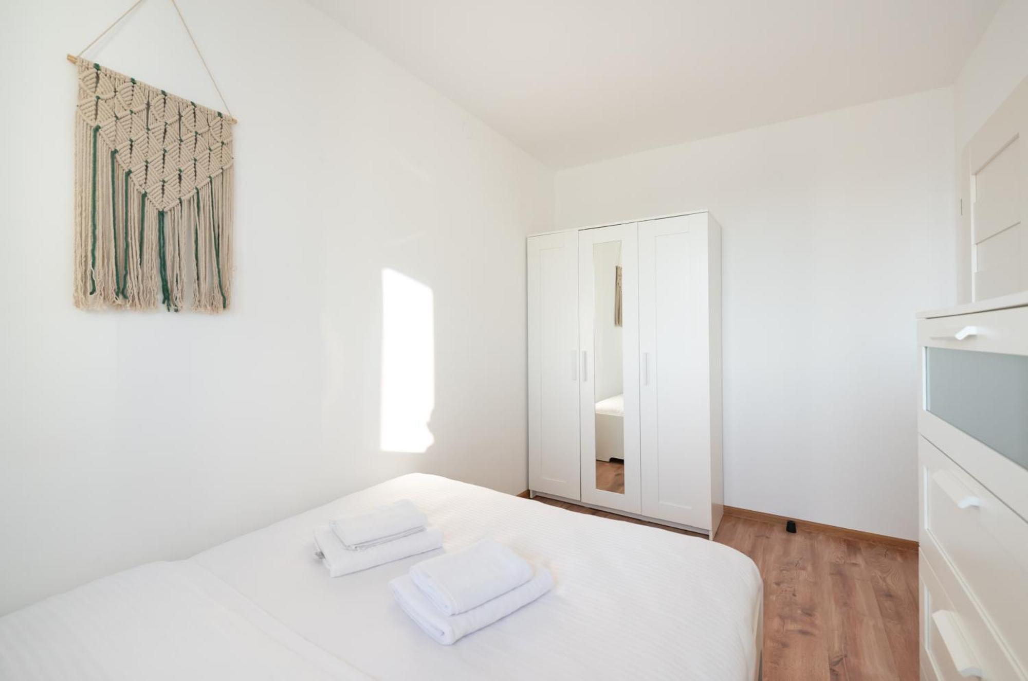 Metro Targowek Comfy Apartament